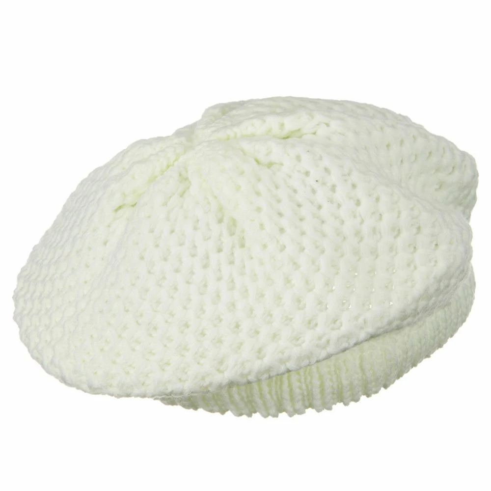Solid Wing Wood Button Knit Beret - Image 18