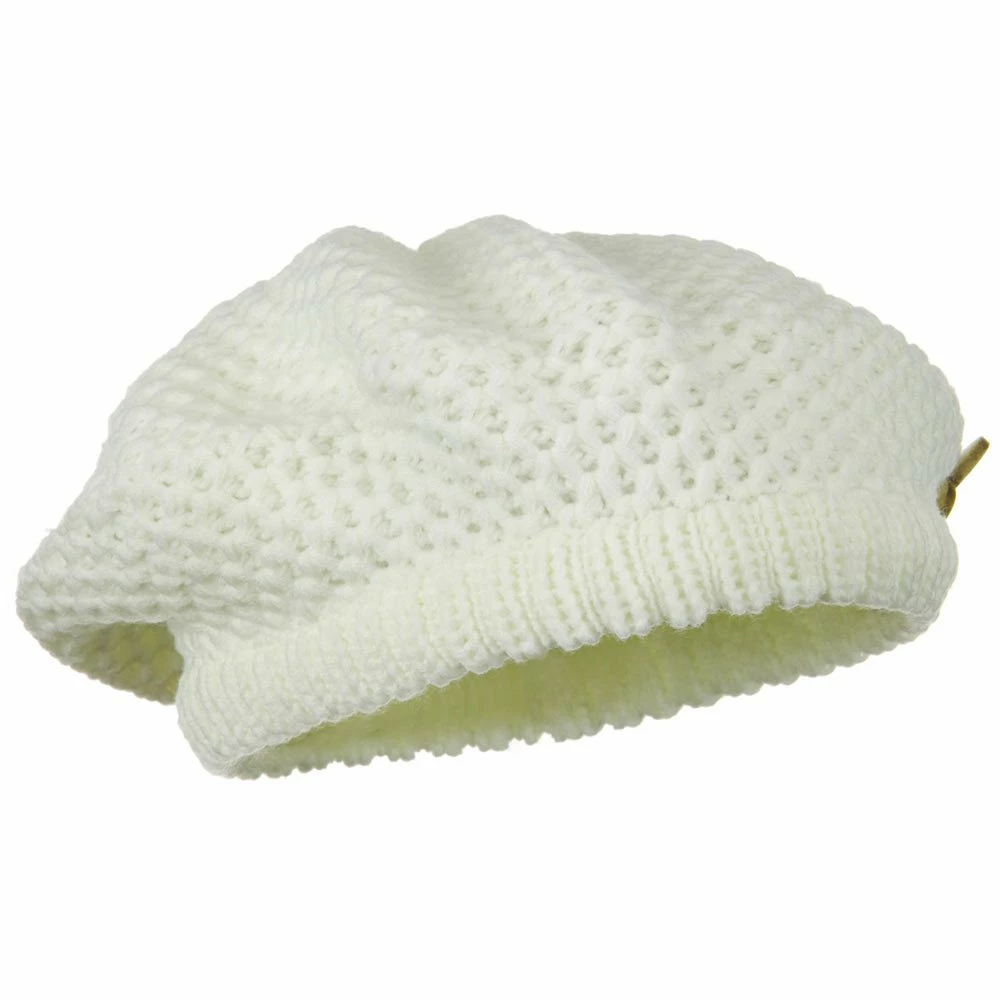 Solid Wing Wood Button Knit Beret - Image 19